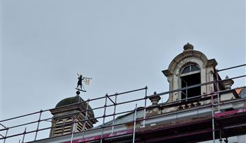 Volgende fase in dakrenovatie van Zottegems stadhuis